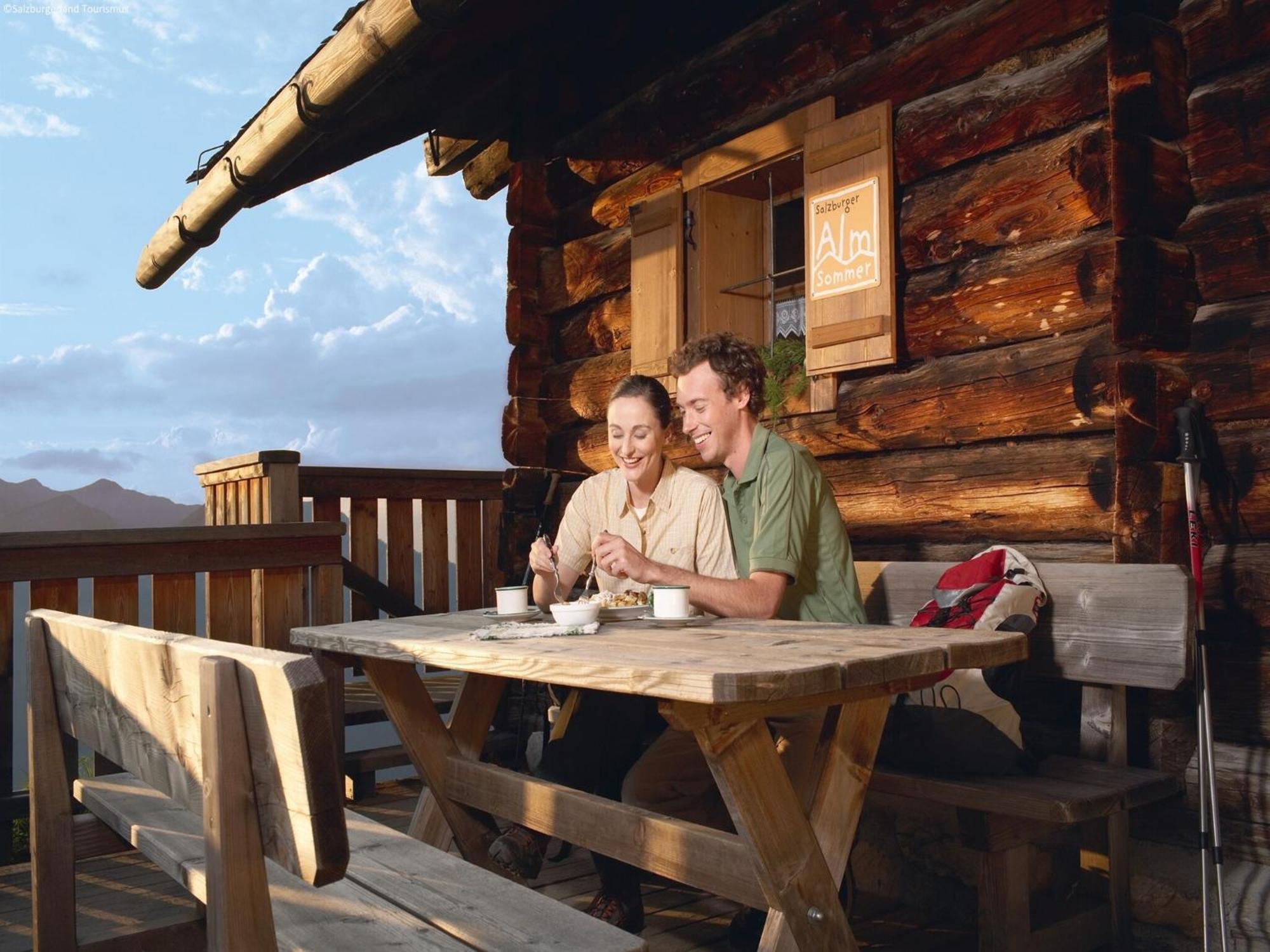 Modern Chalet With Sauna Near Ski Area In Saalbach Hinterglemm Salzburgerland Dış mekan fotoğraf